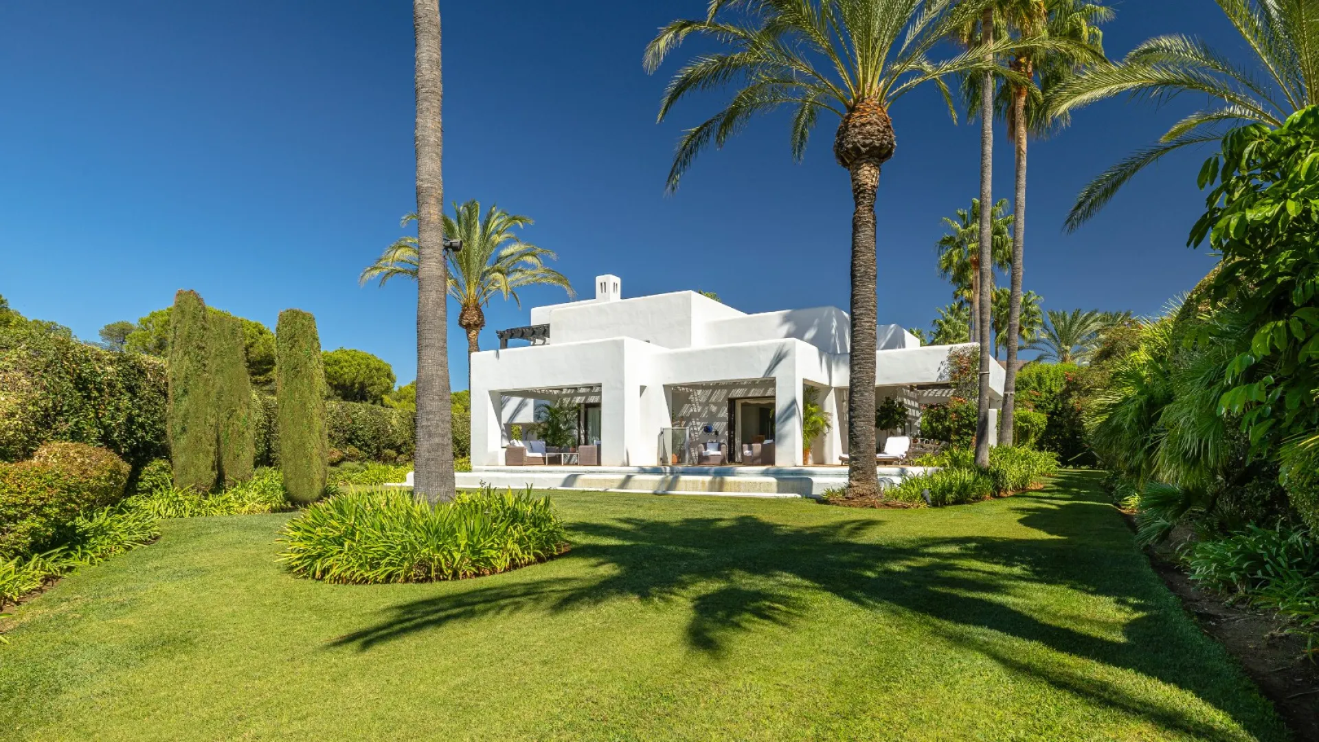 Villa en venta con 4 dormitorios en Finca Cortesin