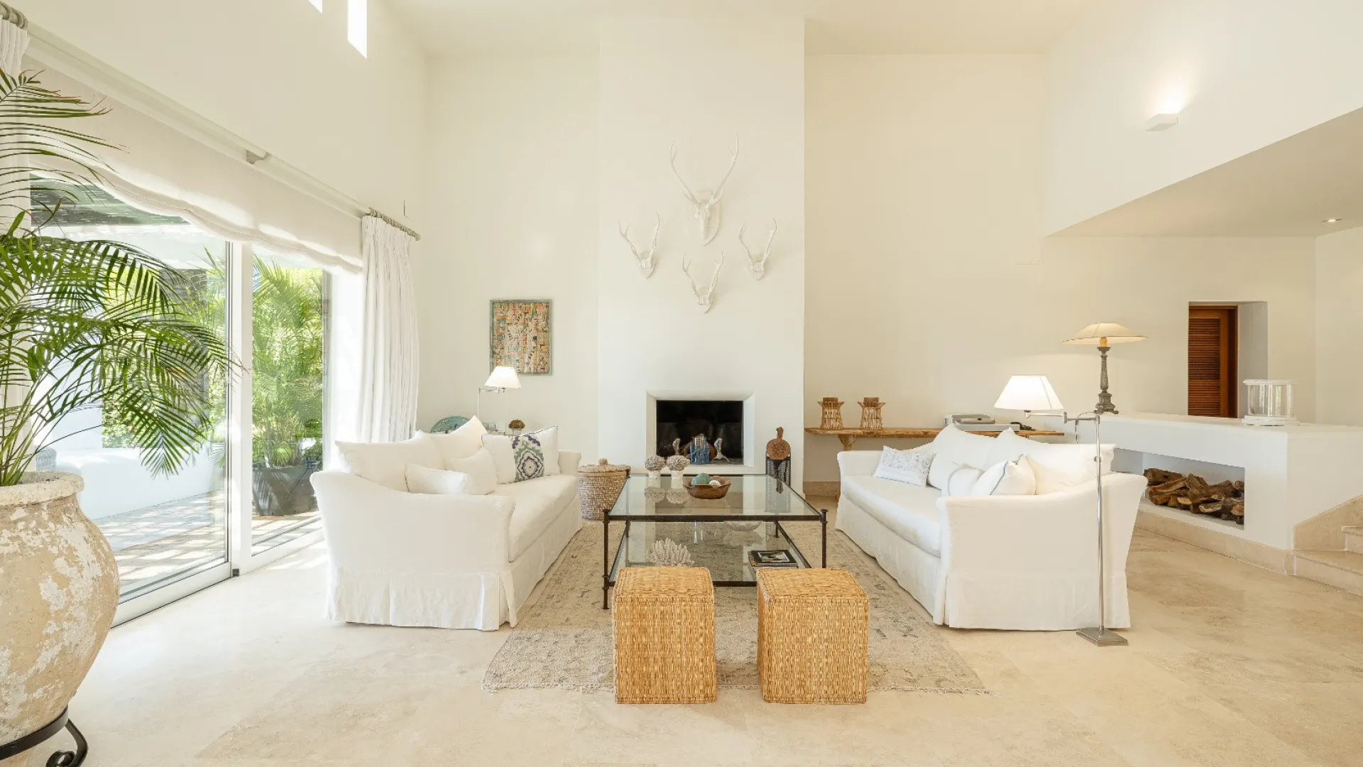 Villa en venta con 4 dormitorios en Finca Cortesin