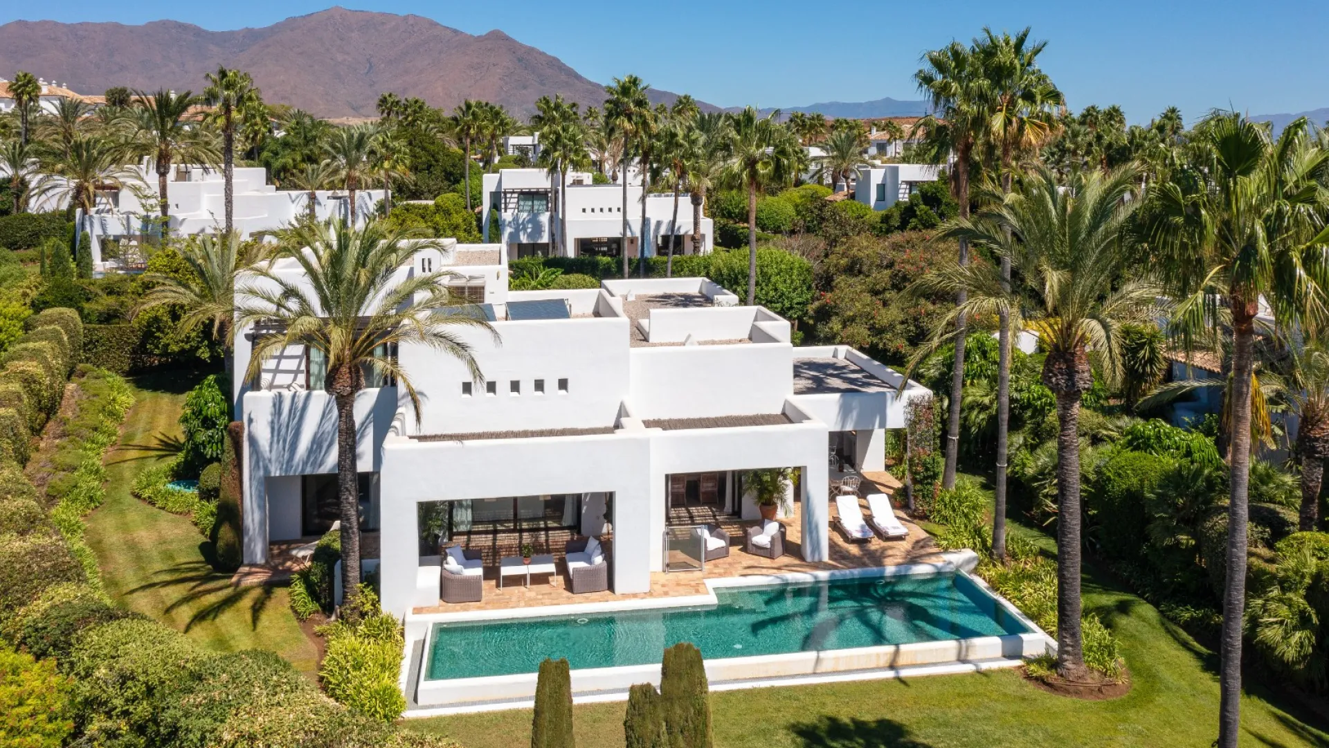 Villa en venta con 4 dormitorios en Finca Cortesin