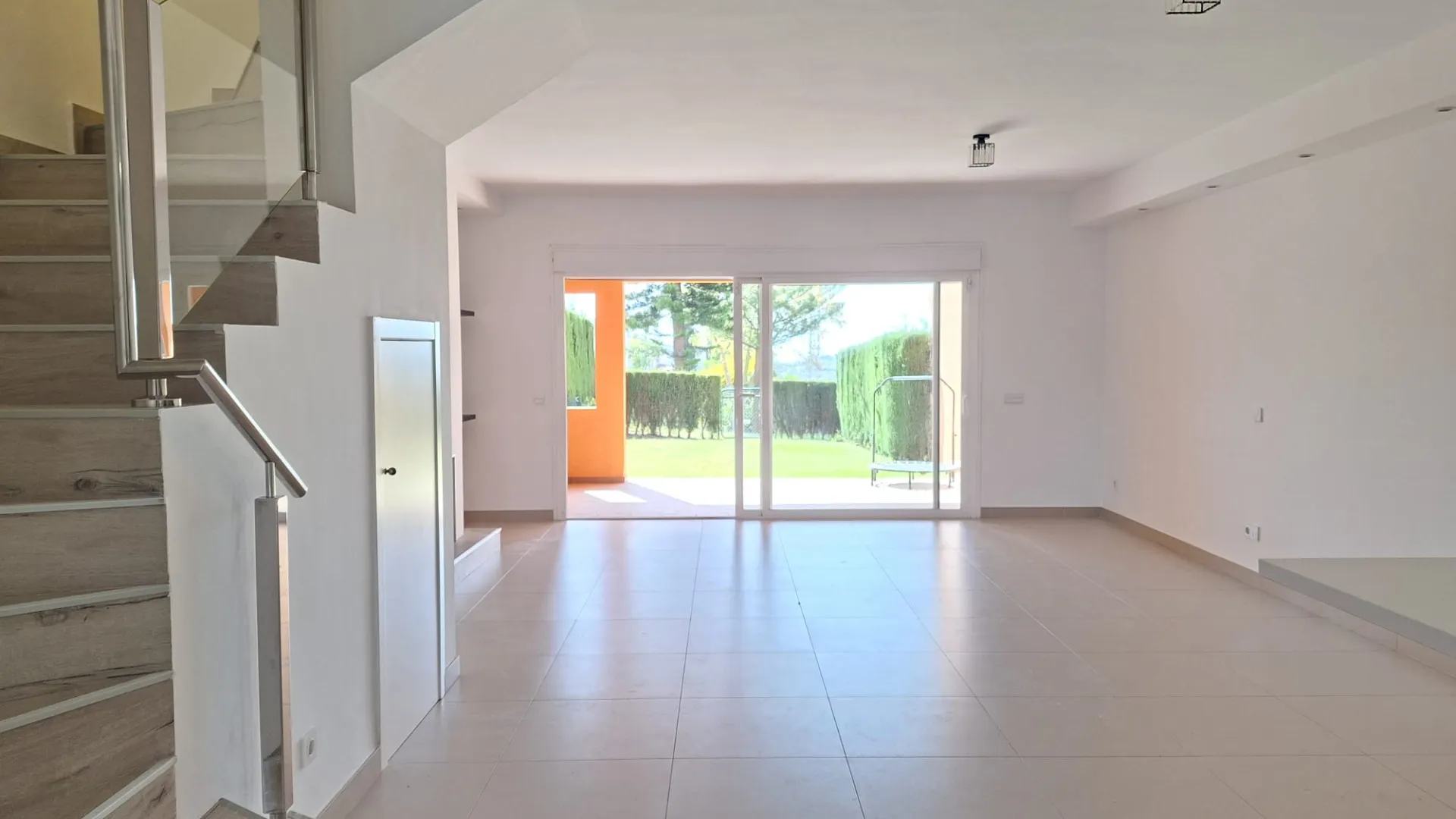 Town house for sale in Paraiso Alto