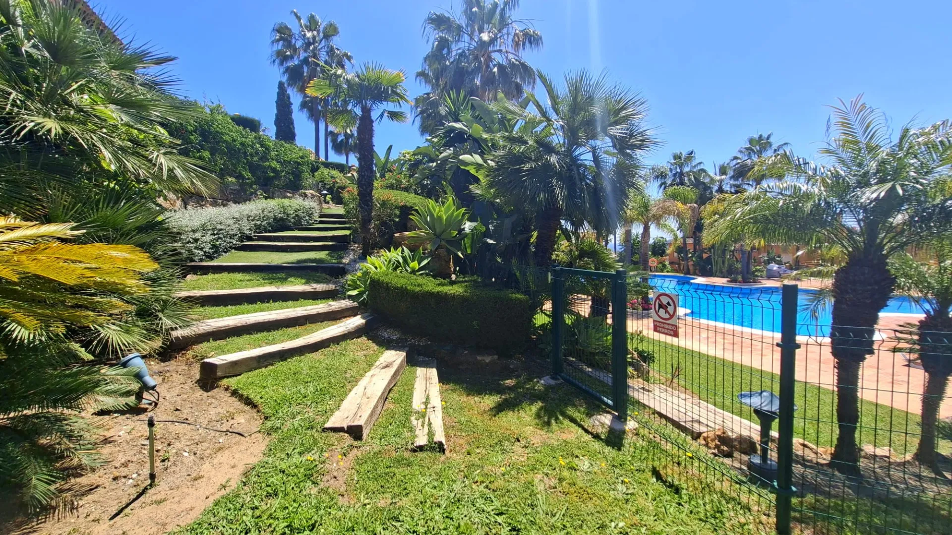 Town house for sale in Paraiso Alto