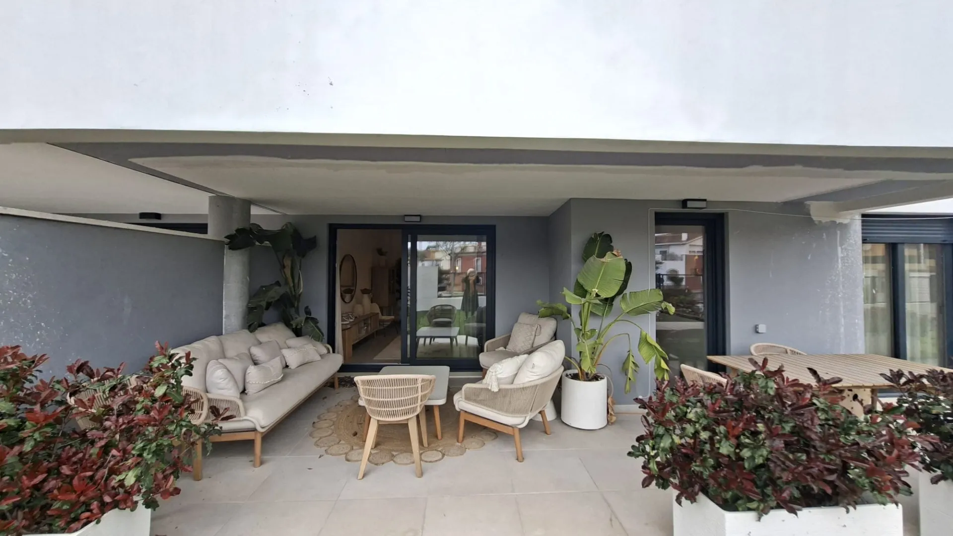 For sale 2 bedrooms apartment in Estepona Centre