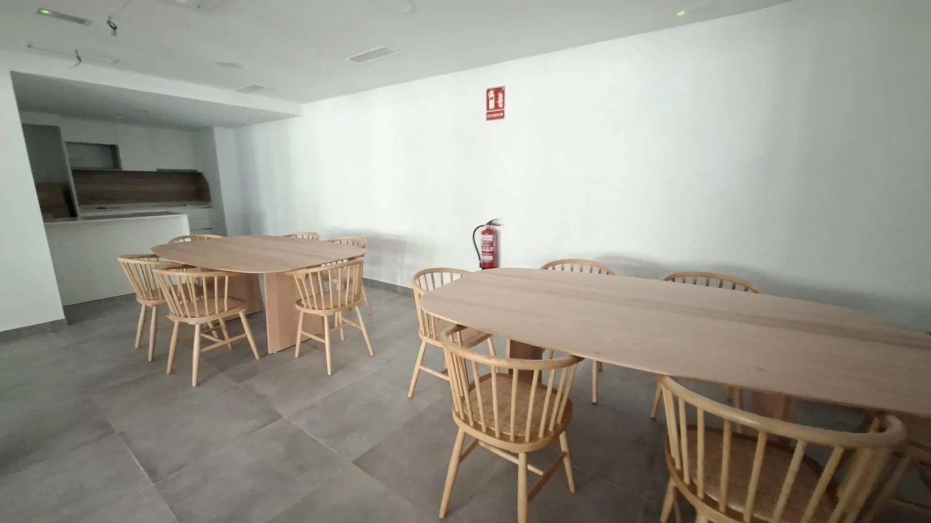 For sale 2 bedrooms apartment in Estepona Centre