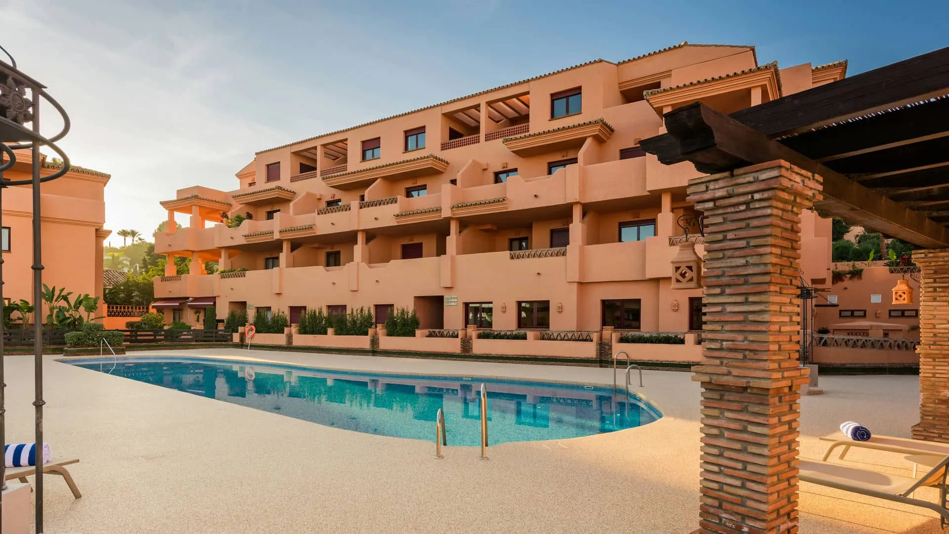 Comprar apartamento con 2 dormitorios en El Paraiso