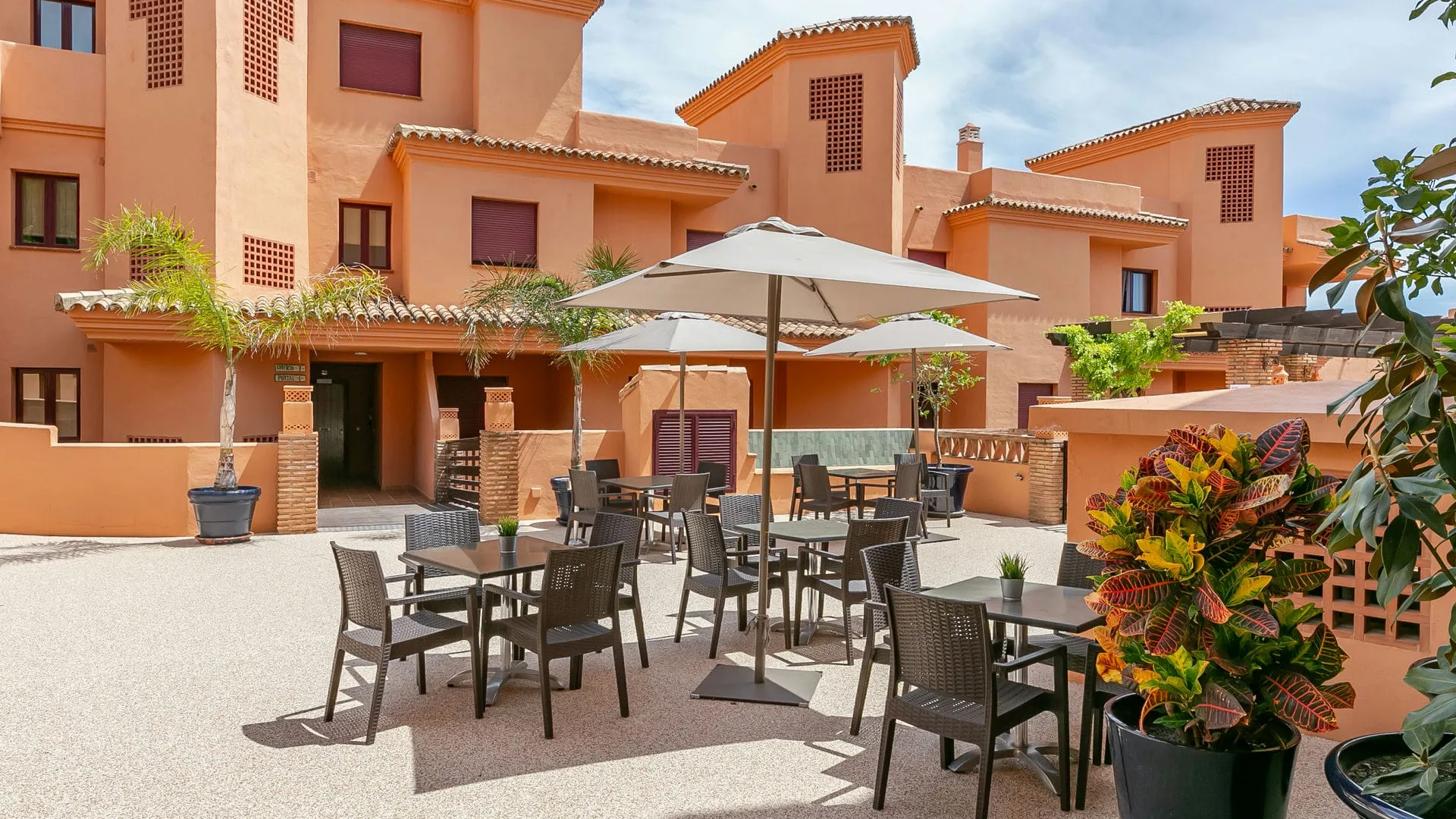 Comprar apartamento con 2 dormitorios en El Paraiso