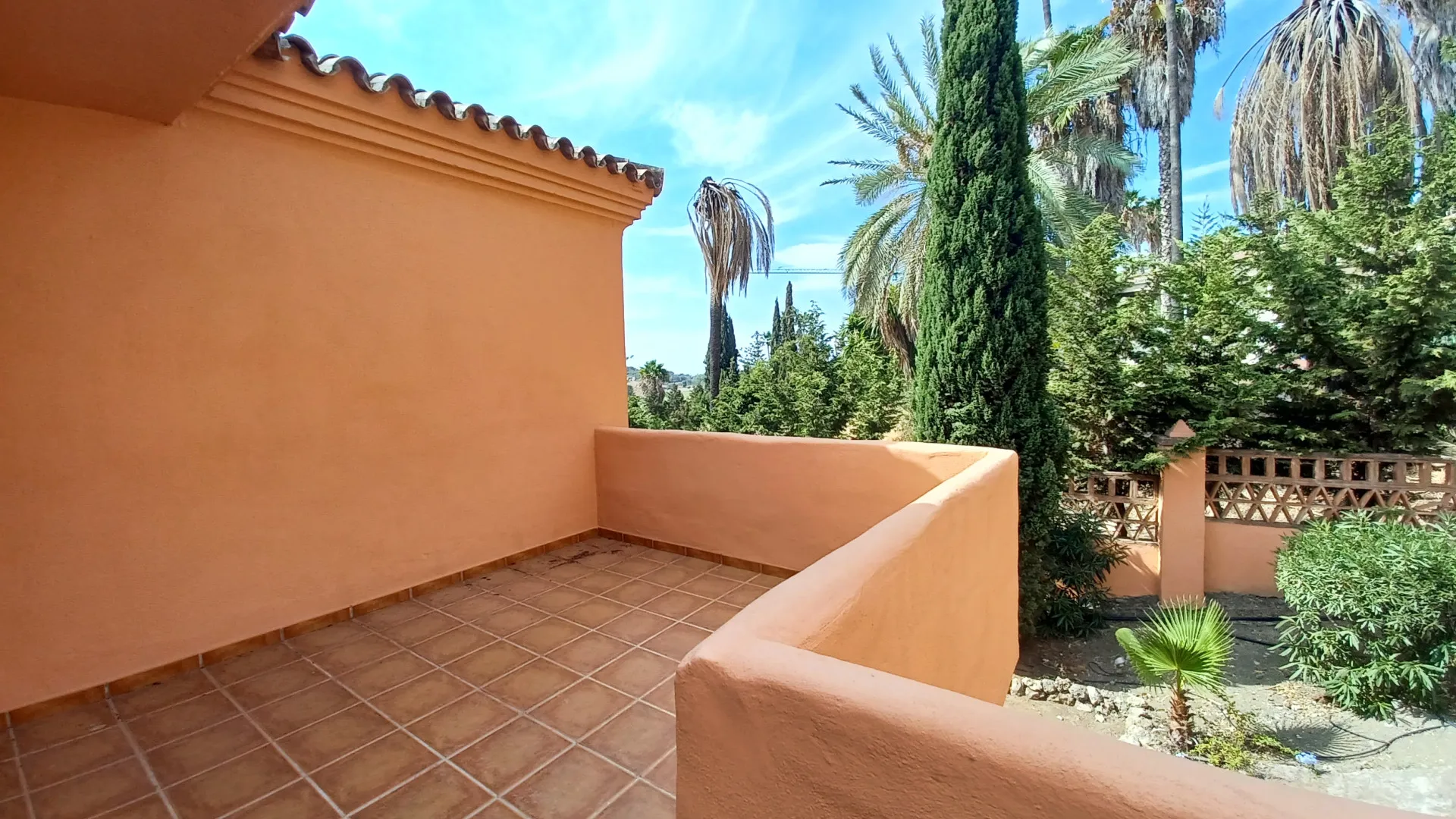 For sale Paraiso Alto duplex penthouse