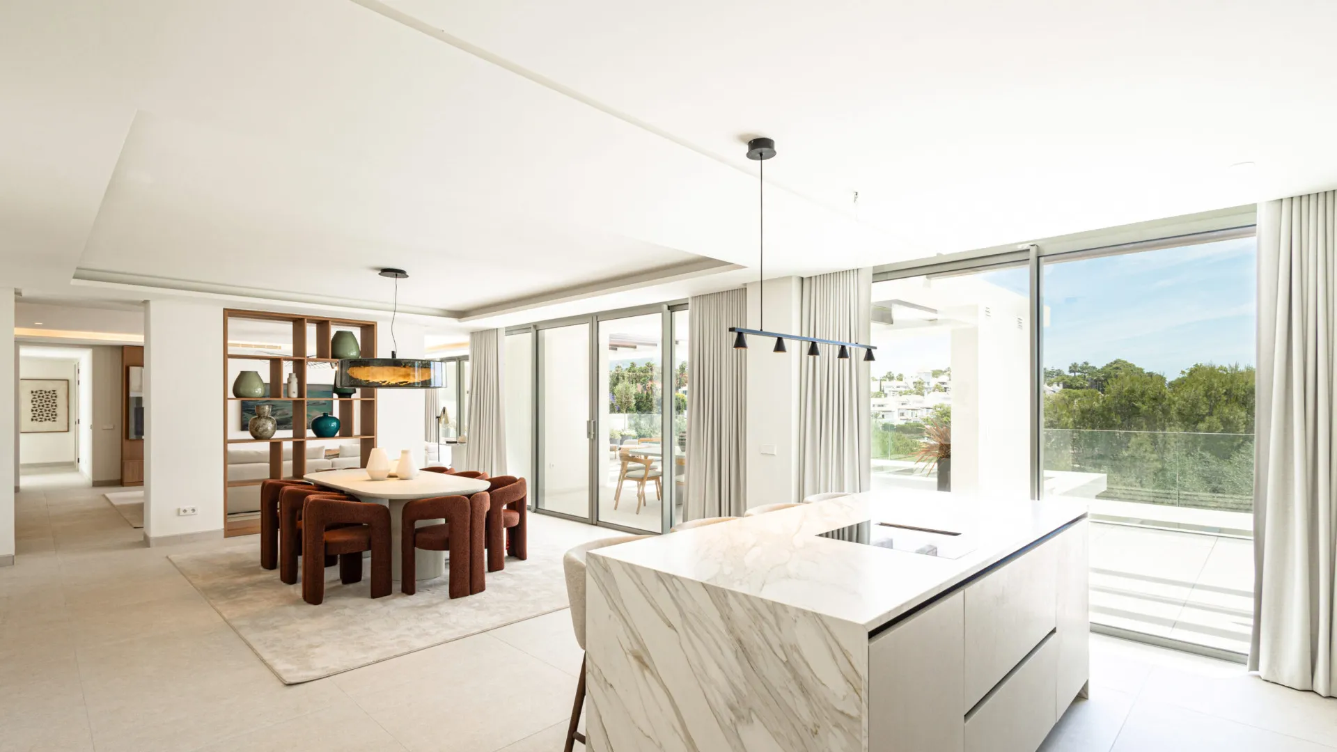 Buy apartment in Marbella Golden Mile