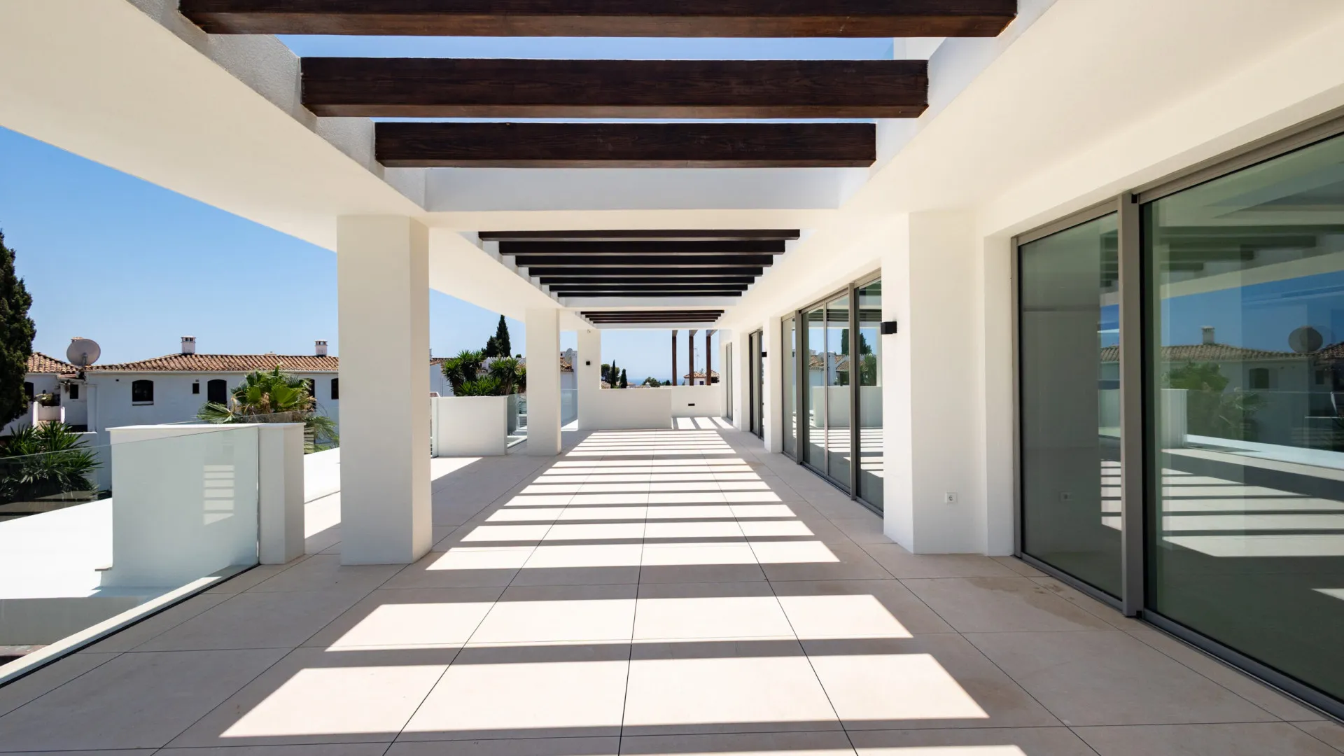 Buy apartment in Marbella Golden Mile