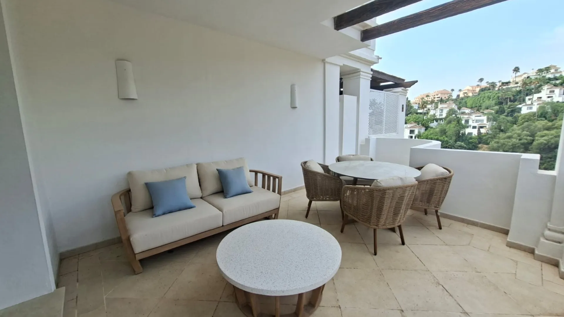 For sale apartment in Aloha