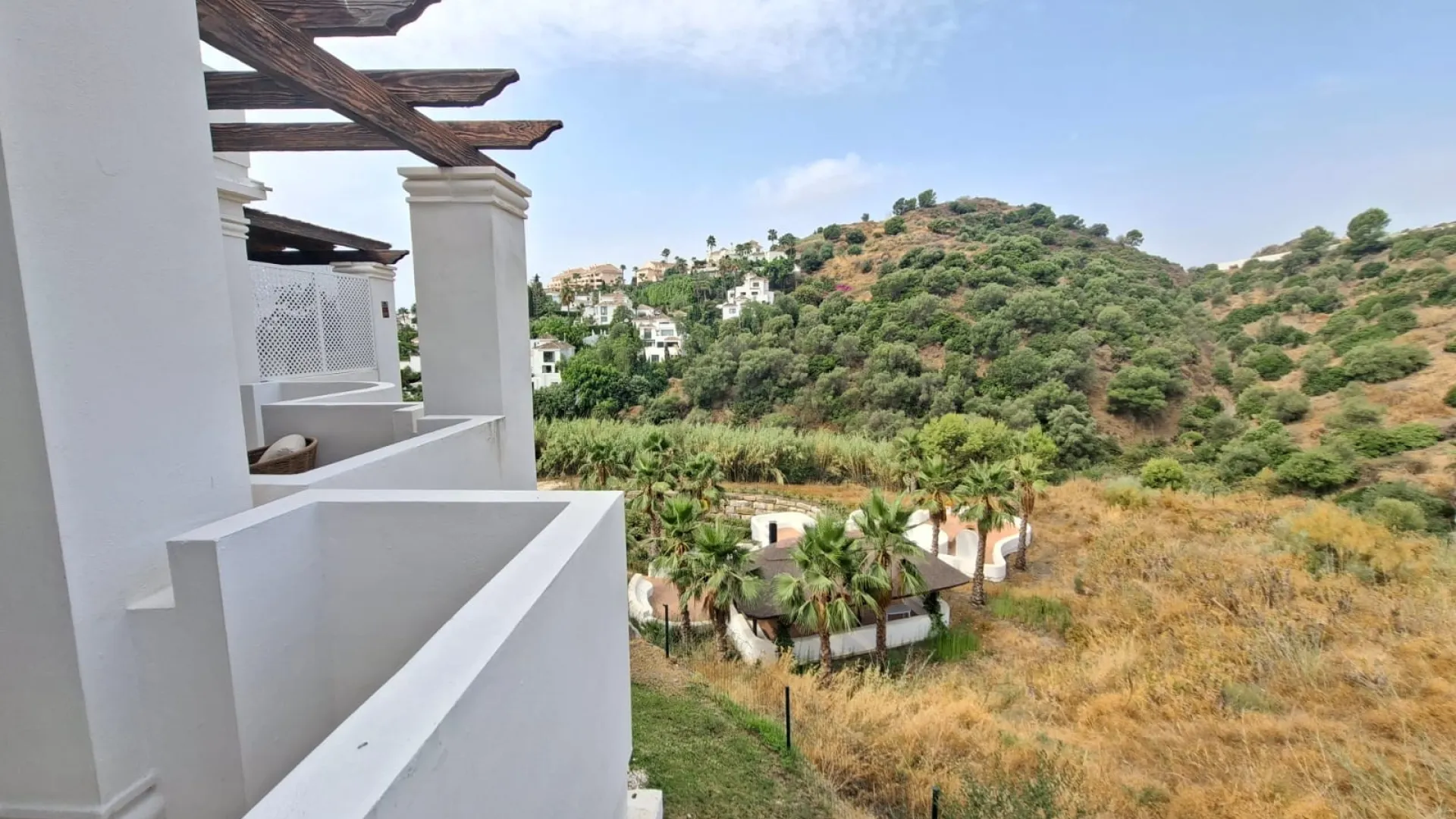 For sale apartment in Aloha