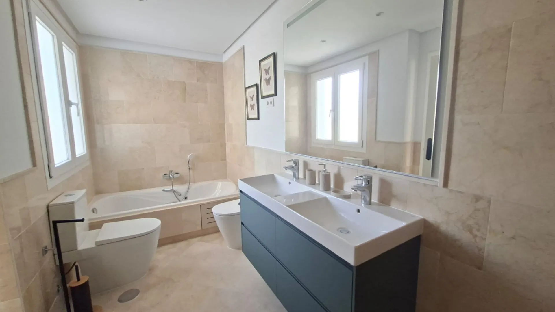 For sale apartment in Aloha