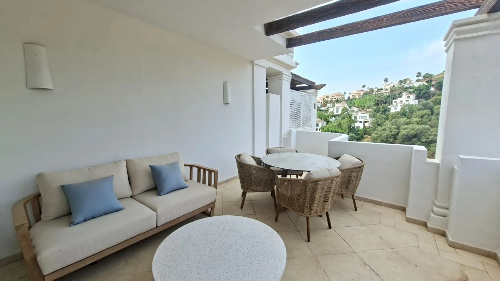 For sale apartment in Aloha