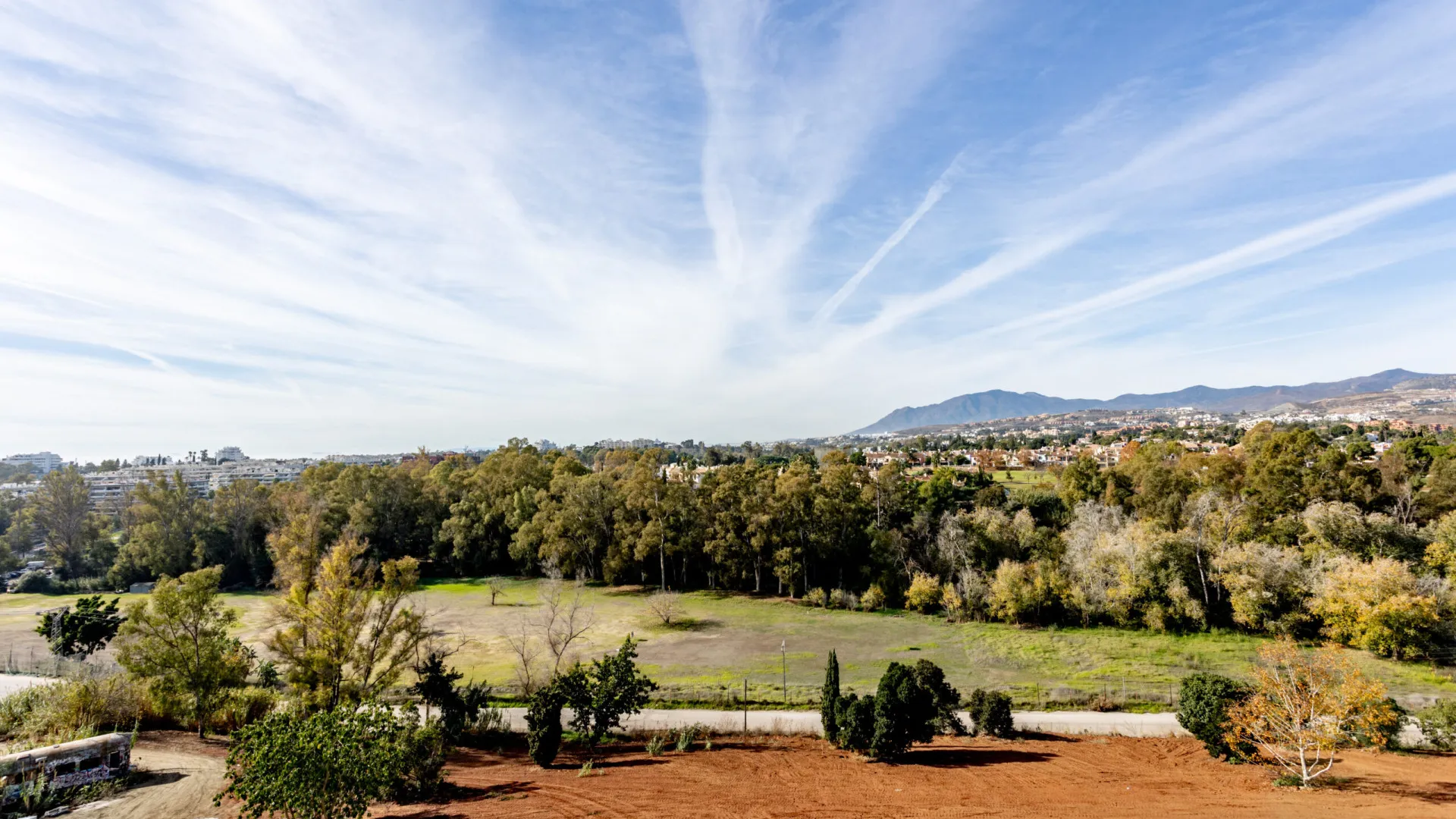 Semi detached villa for sale in Alta Vista
