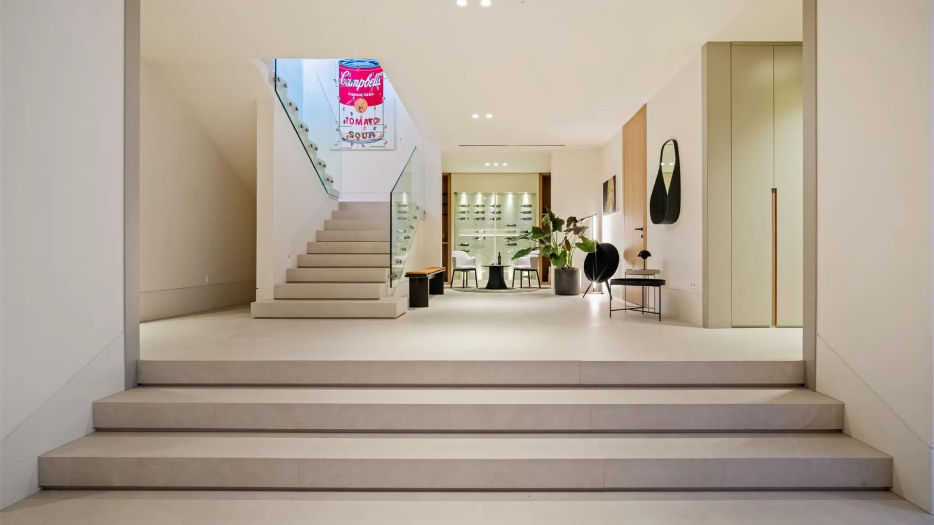 Buy villa with 5 bedrooms in La Quinta