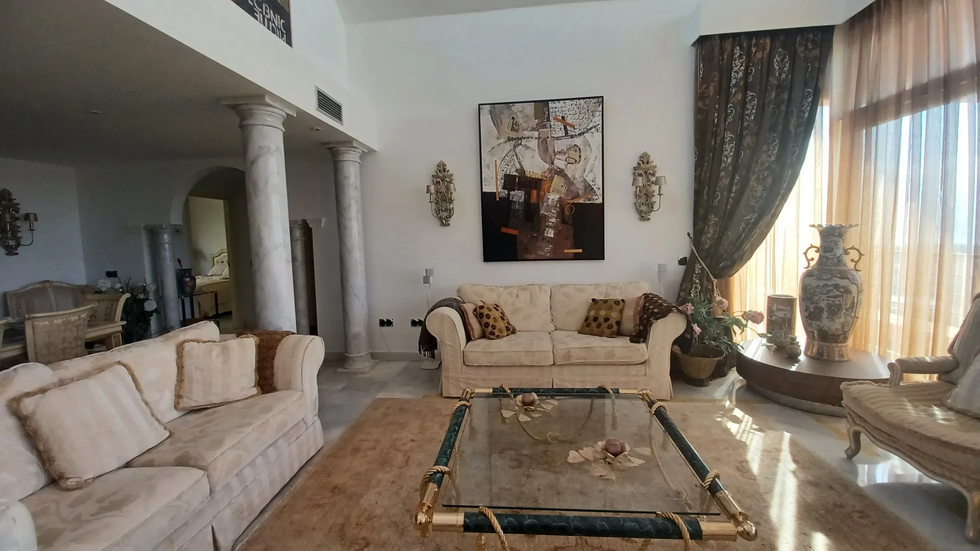 Magna Marbella, atico duplex en venta con 3 dormitorios