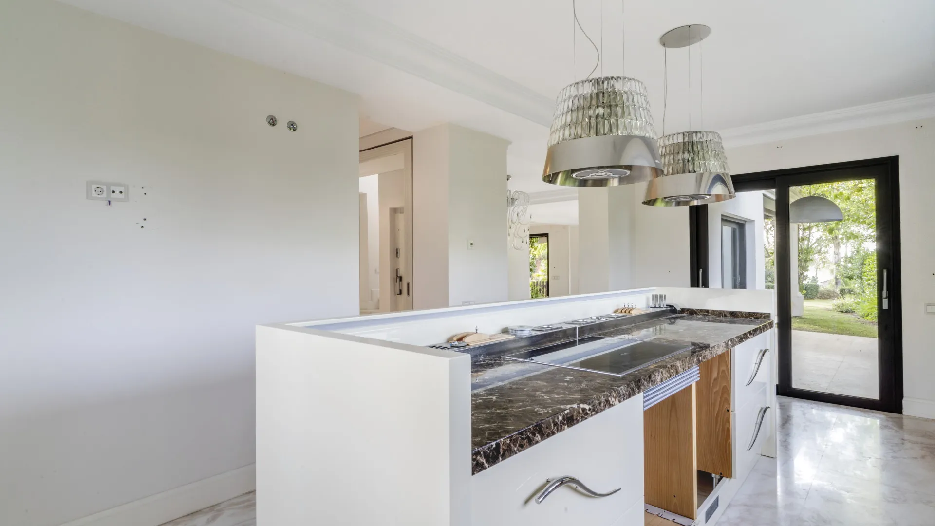 Villa a la venta en Las Lomas del Marbella Club de 6 dormitorios
