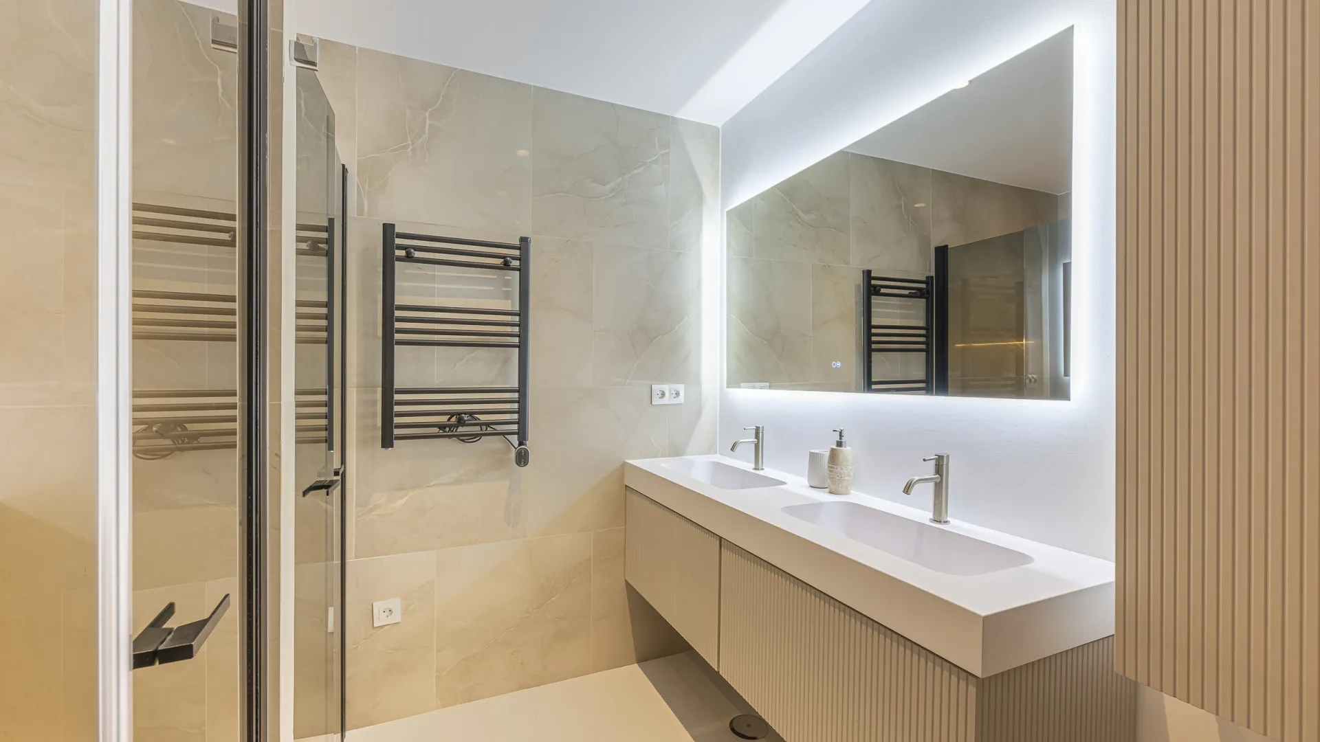 Buy 3 bedrooms ground floor apartment in Kings Hills