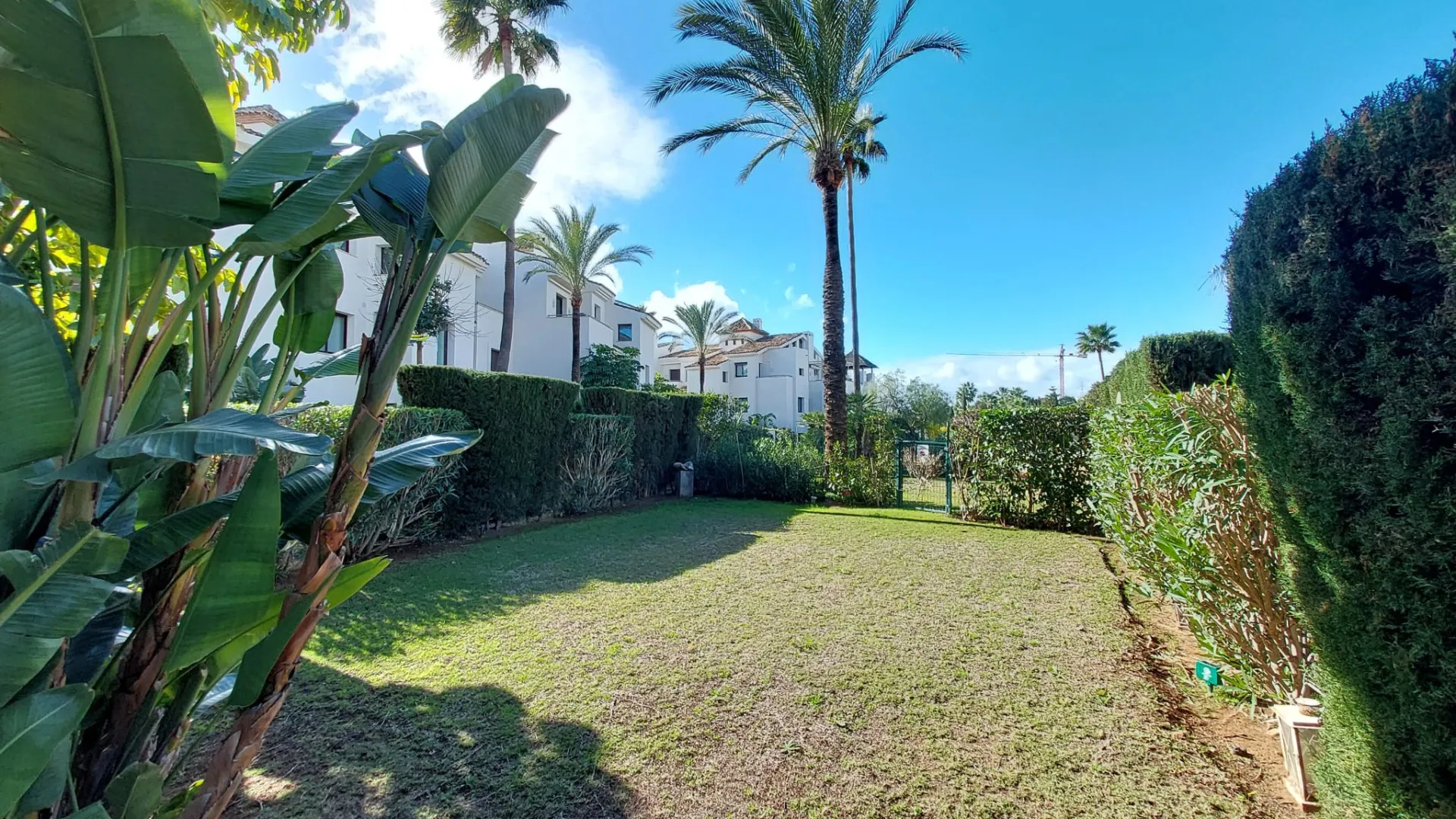 Apartamento planta baja con 2 dormitorios en venta en Mirador del Paraiso