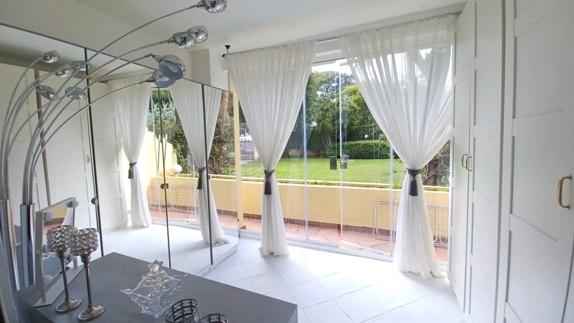 Apartamento en venta con 2 dormitorios en Guadalmina Alta