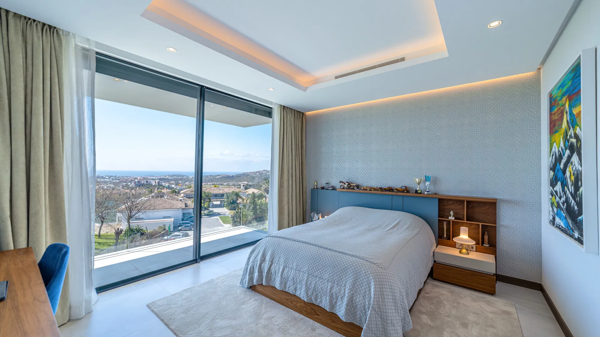 Villa for sale in Los Arqueros with 6 bedrooms