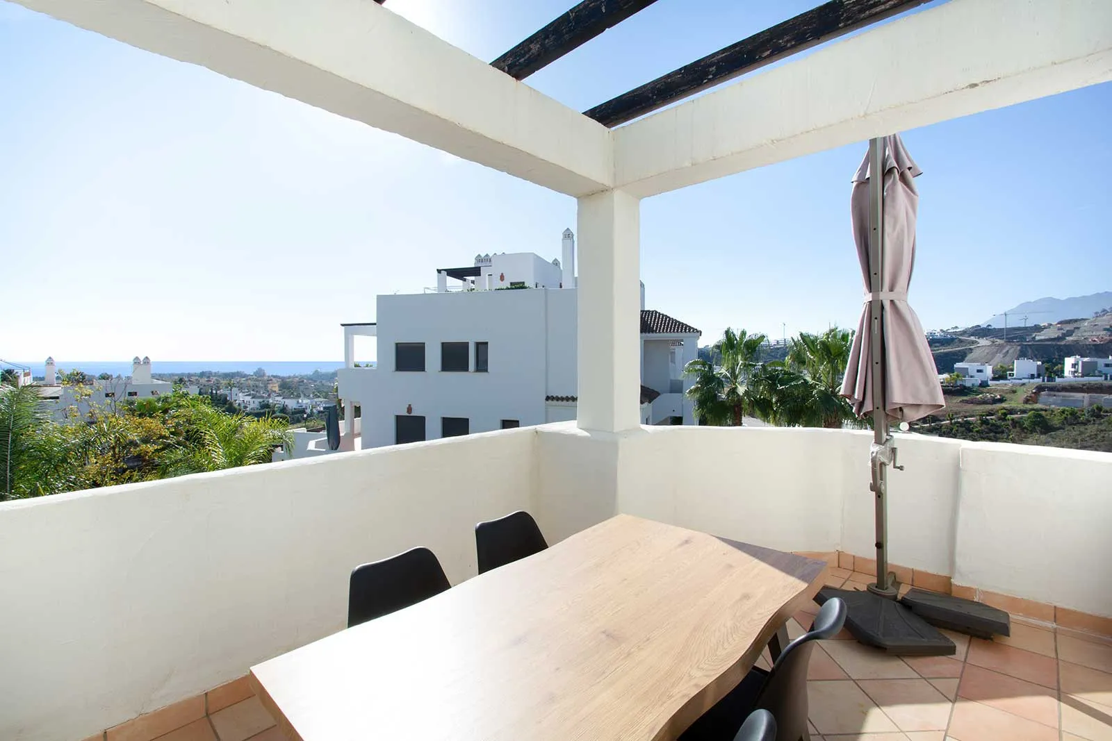 For sale duplex penthouse in La Resina Golf with 2 bedrooms