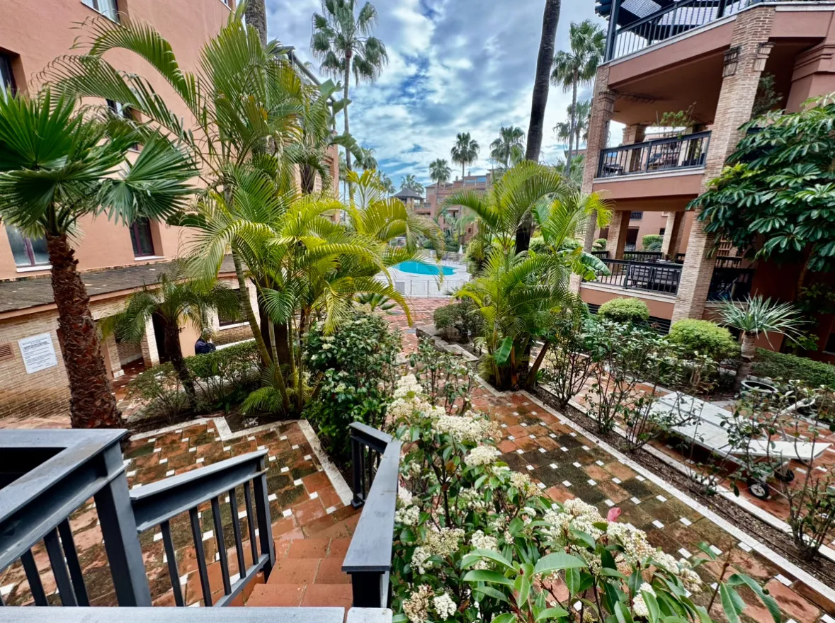 Ground floor apartment for sale in San Pedro Playa with 3 bedrooms