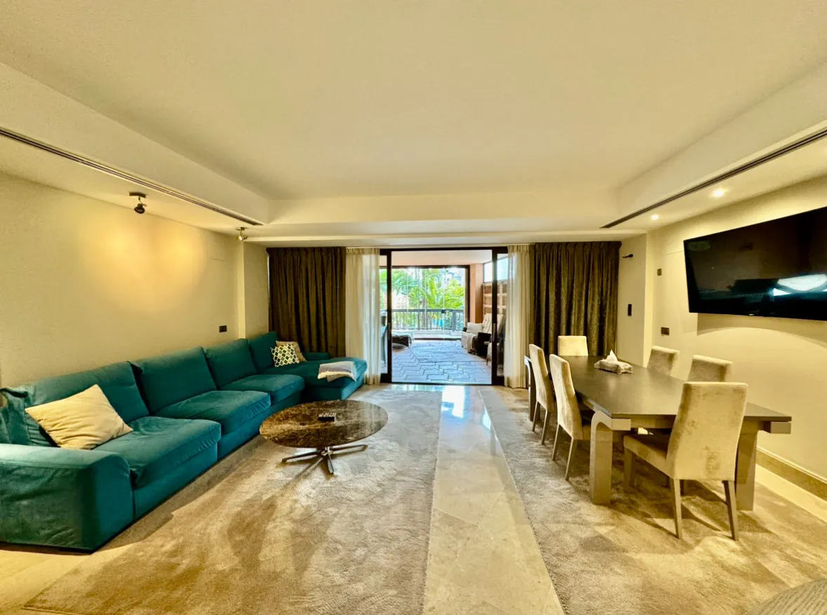 Ground floor apartment for sale in San Pedro Playa with 3 bedrooms