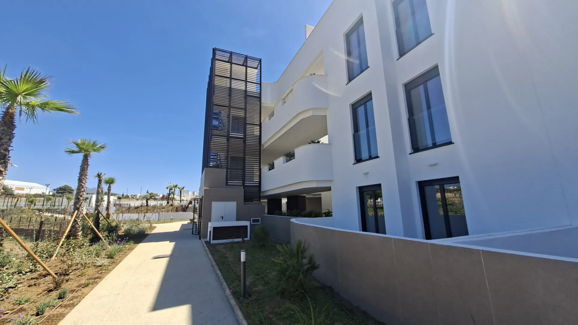 3 bedrooms Estepona East penthouse for sale