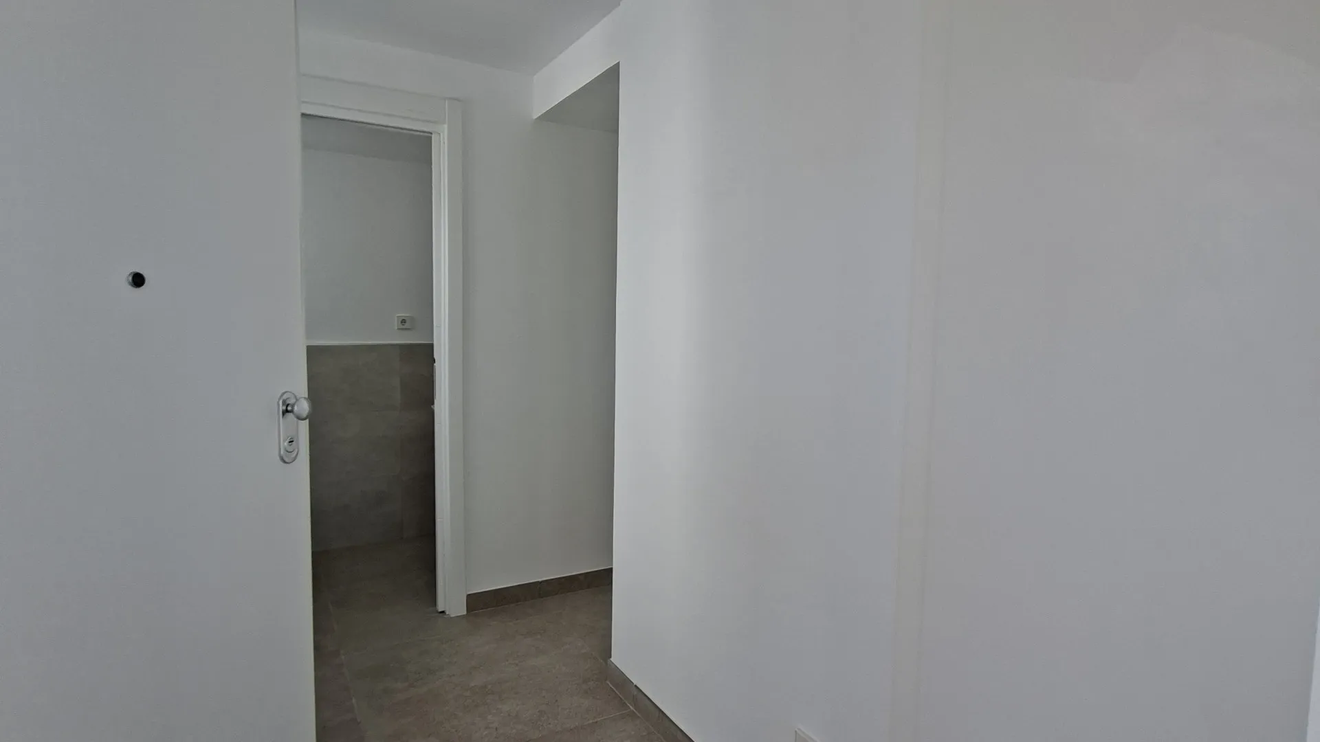 3 bedrooms Estepona East penthouse for sale