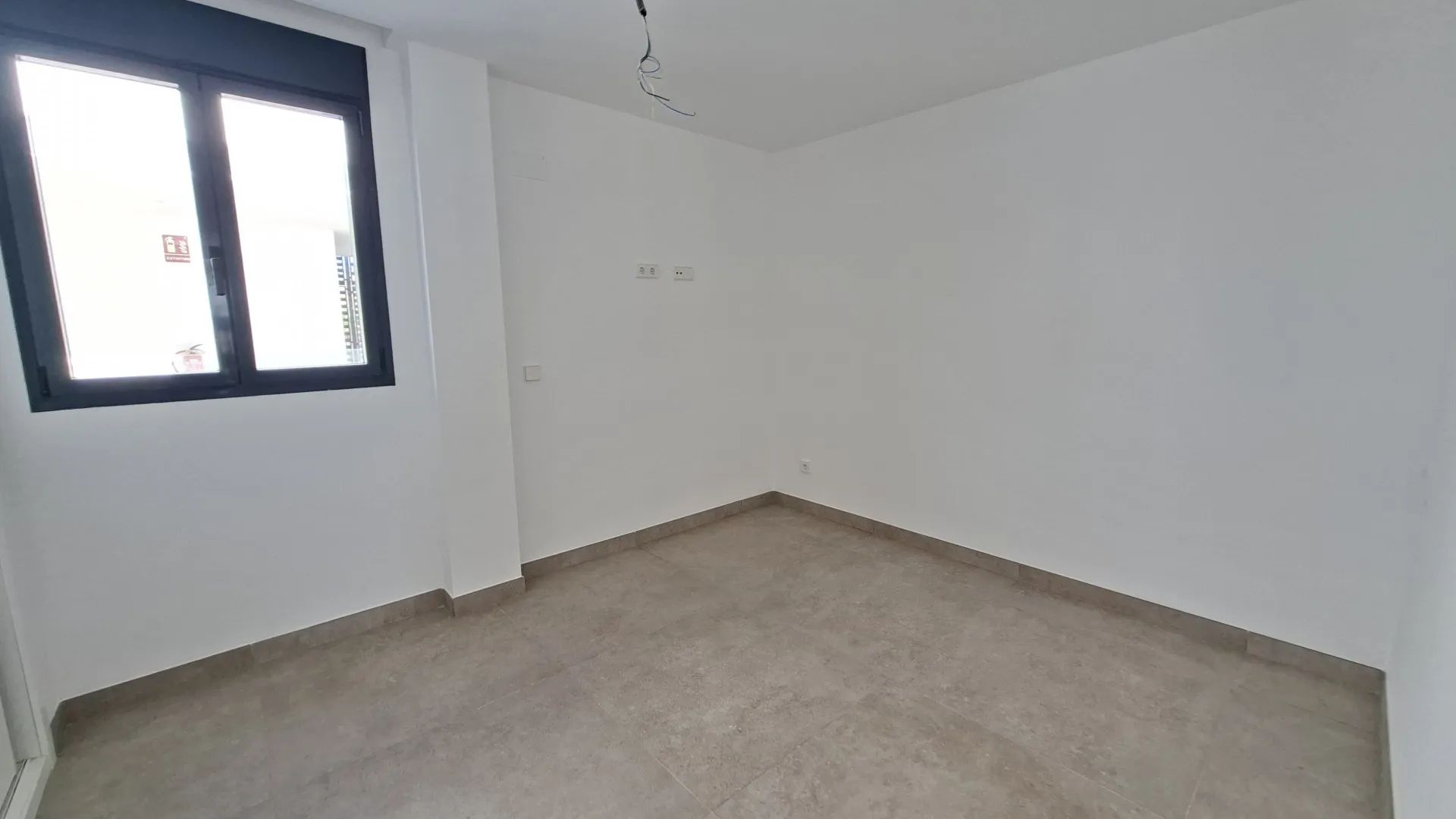 3 bedrooms Estepona East penthouse for sale