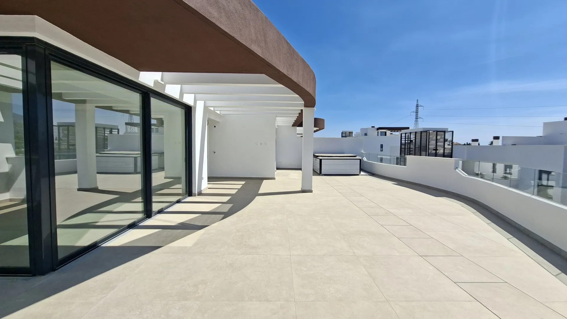 3 bedrooms Estepona East penthouse for sale