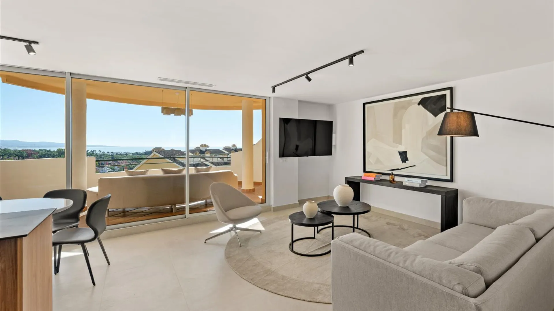 Señorio de Aloha, duplex a la venta