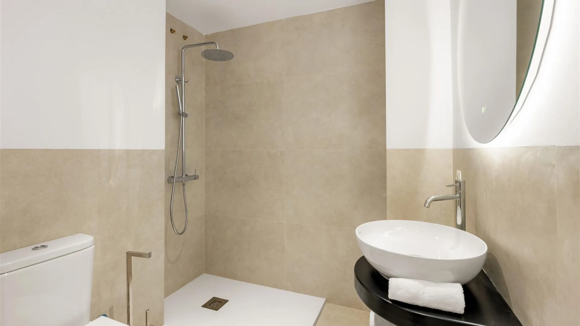 Señorio de Aloha, duplex a la venta