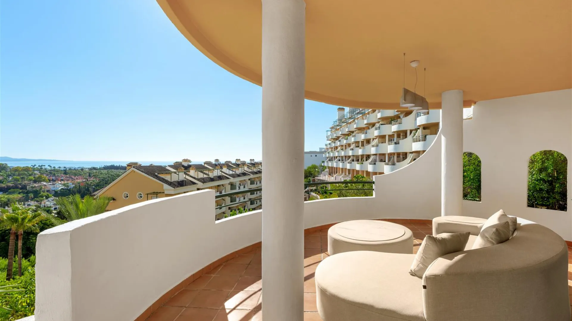 Señorio de Aloha, duplex a la venta