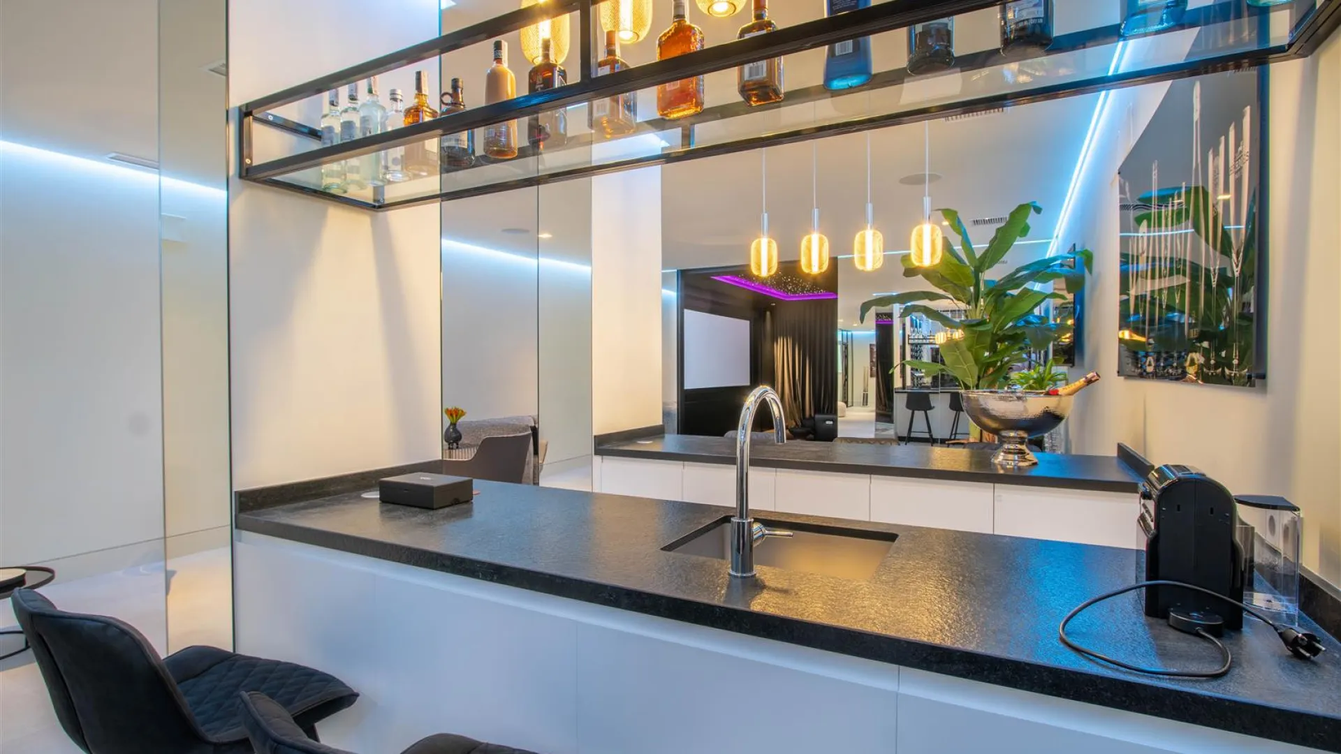Villa for sale in La Alqueria with 5 bedrooms