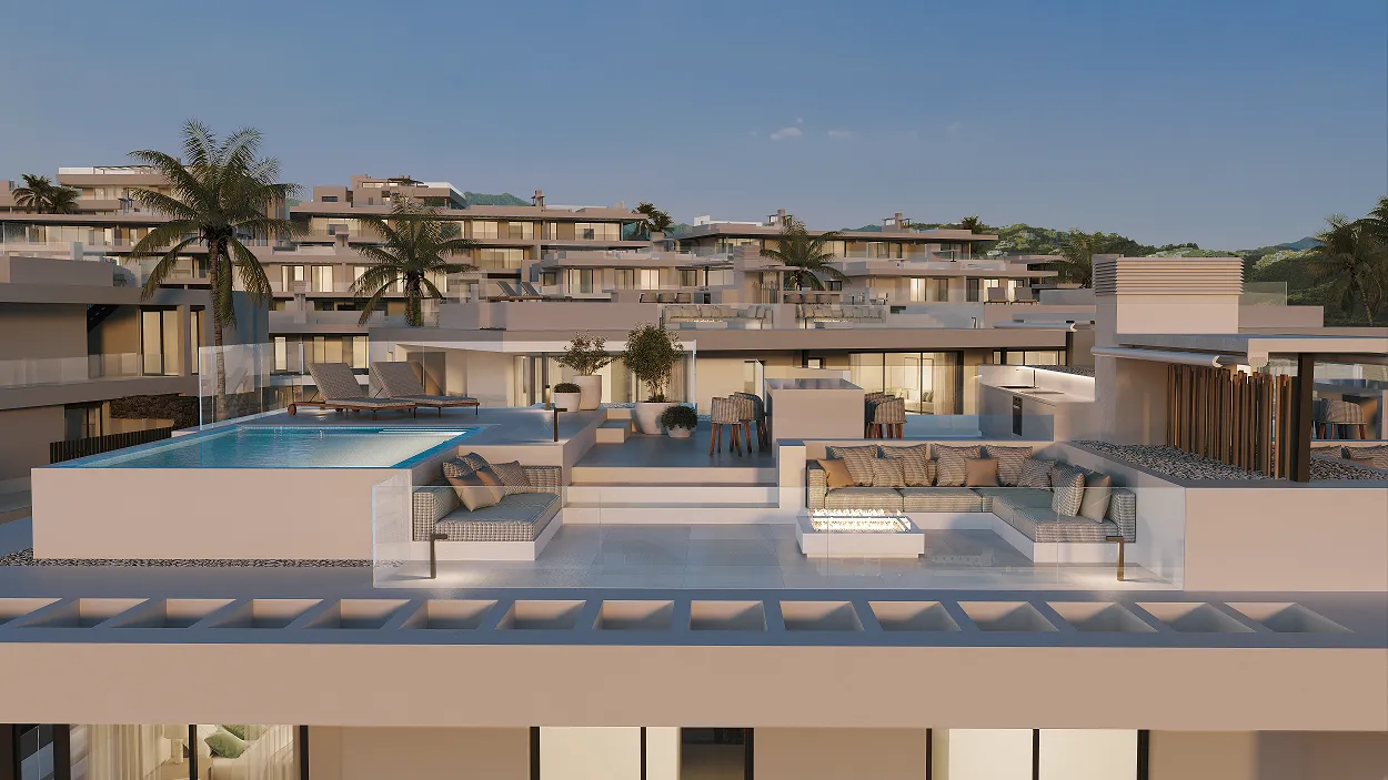 5 bedrooms semi detached villa in Marbella East for sale