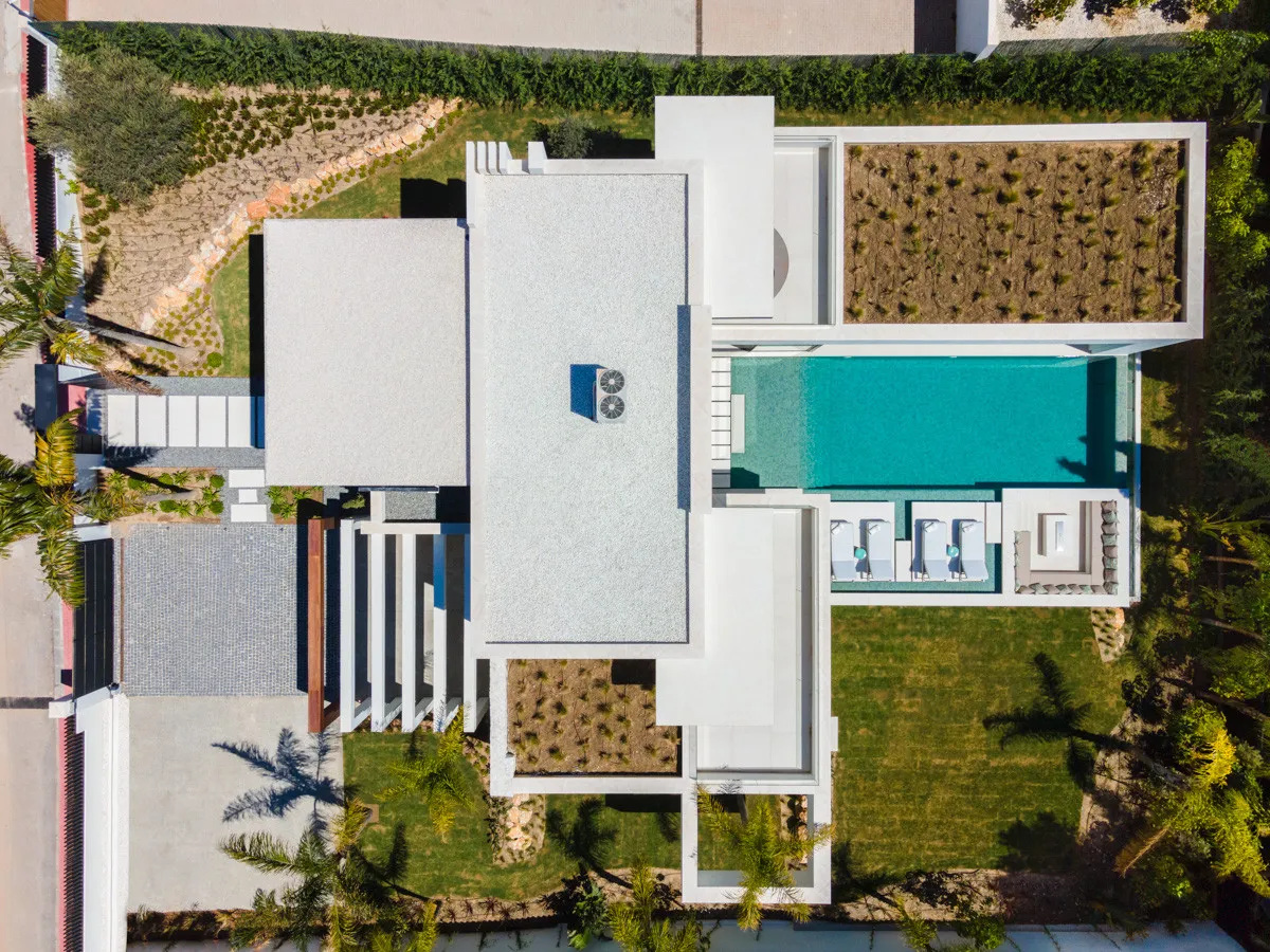 5 bedrooms villa for sale in Las Brisas