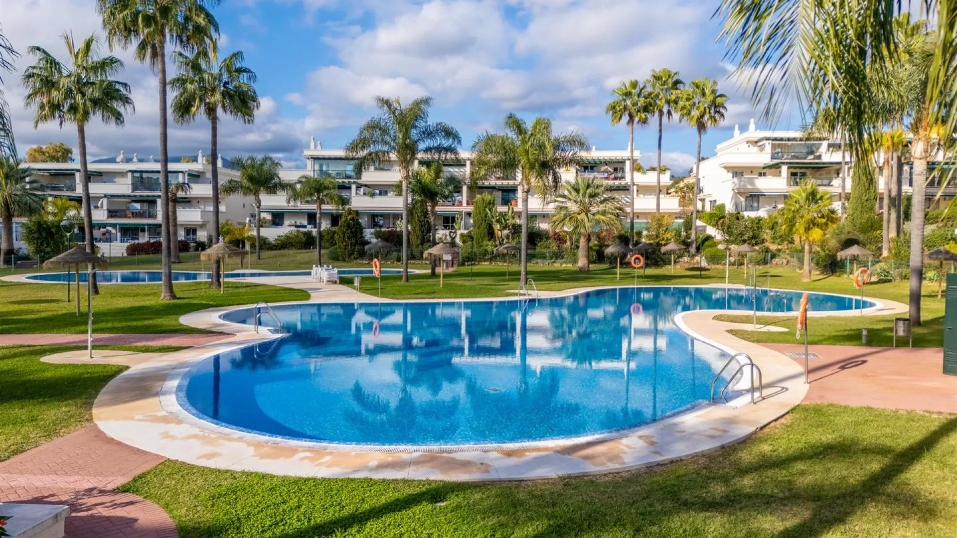 Ground floor apartment for sale in Lorcrimar with 2 bedrooms