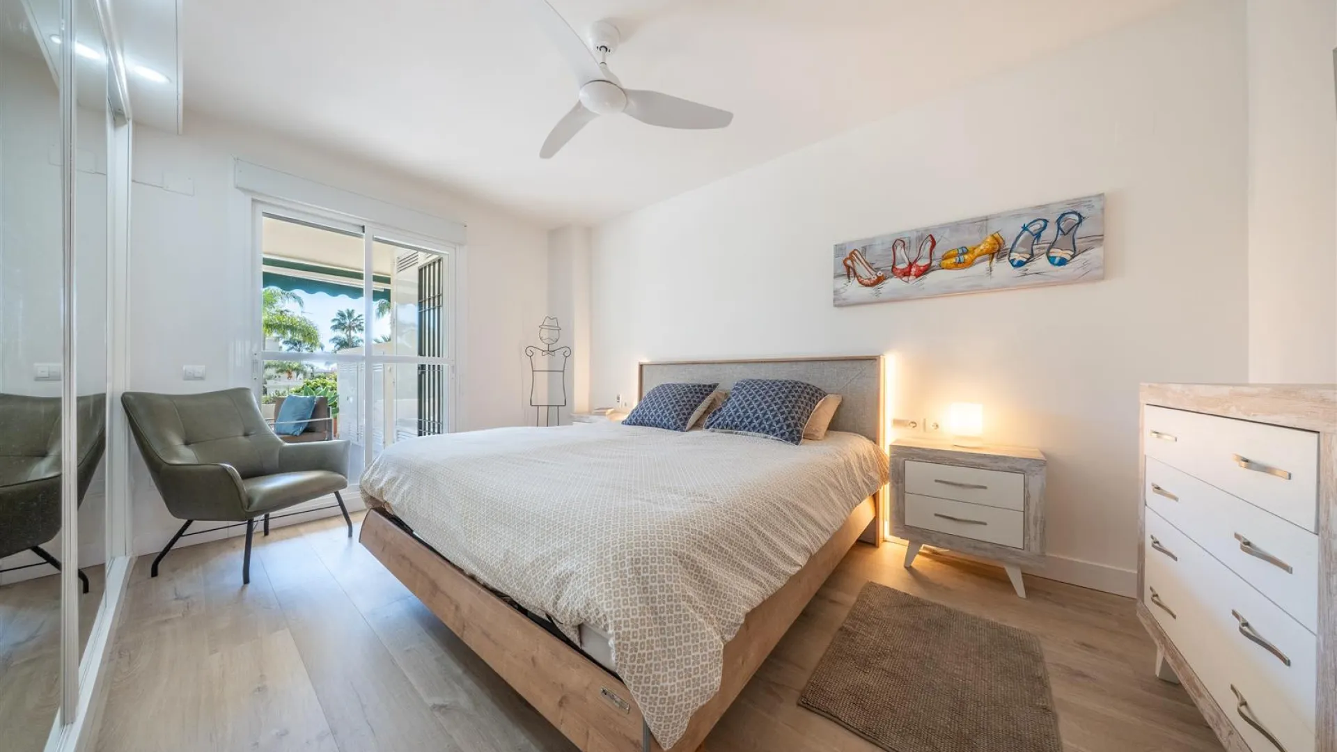 Ground floor apartment for sale in Lorcrimar with 2 bedrooms