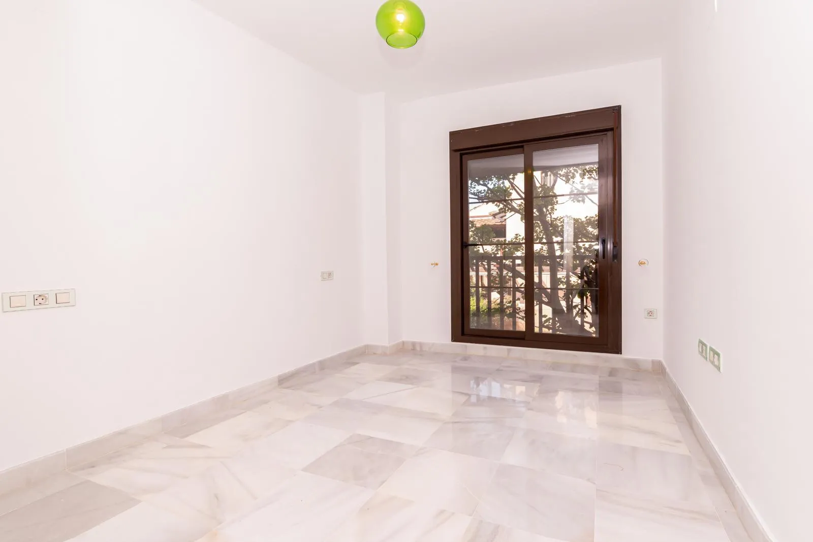 Comprar apartamento en Hacienda del Sol con 4 dormitorios