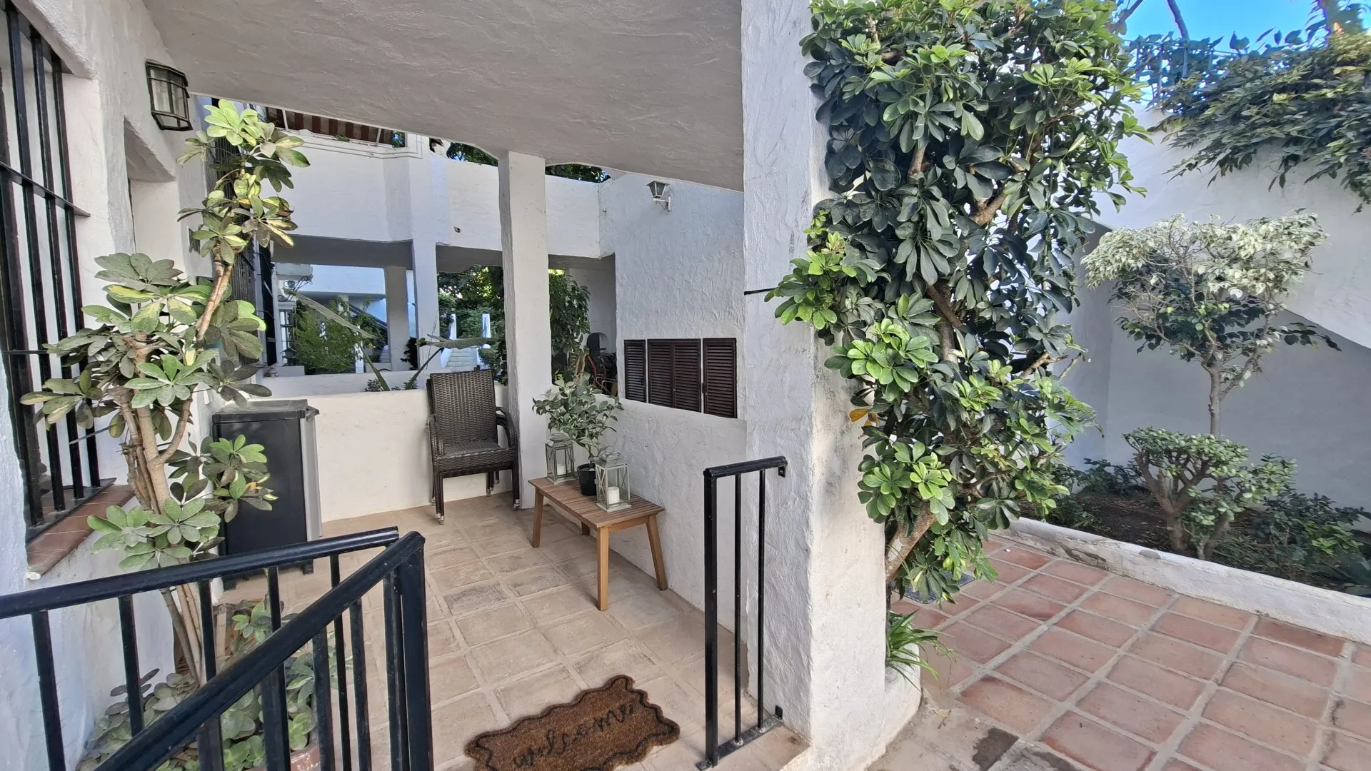 Se vende apartamento planta baja en Las Cascadas