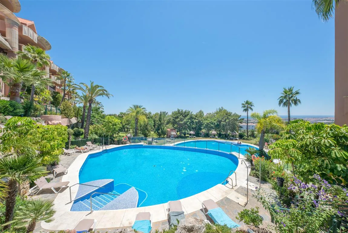 Apartamento a la venta en Magna Marbella de 2 dormitorios