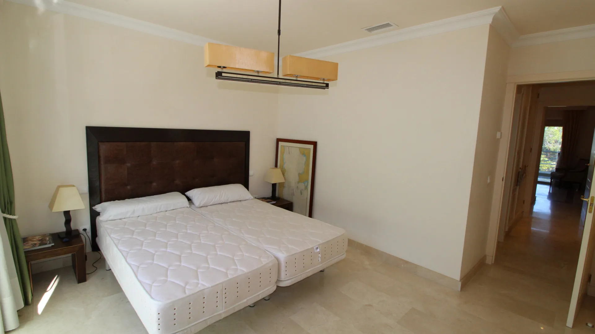 Apartamento planta baja en venta en La Corniche