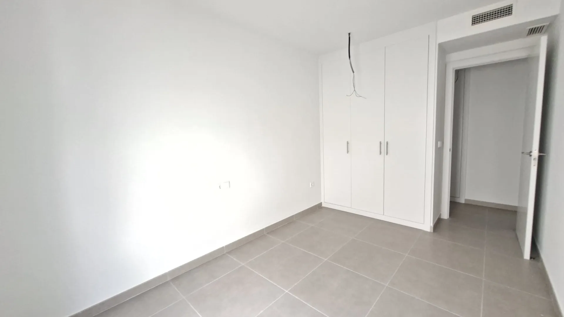 Apartamento planta baja a la venta en Cancelada
