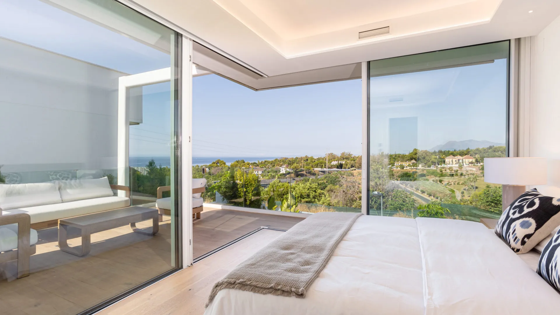 For sale Marbella Centro villa with 4 bedrooms