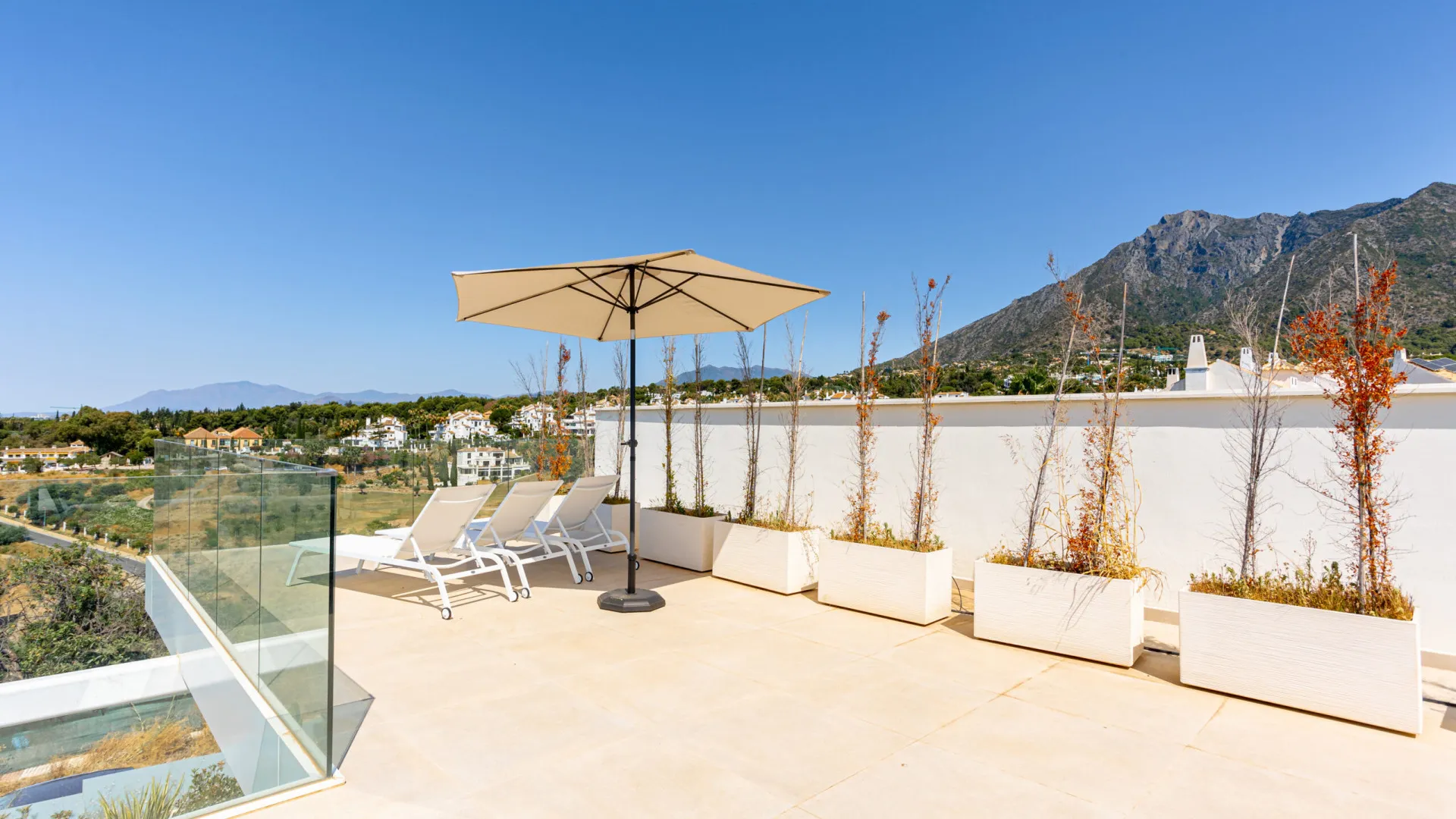 For sale Marbella Centro villa with 4 bedrooms