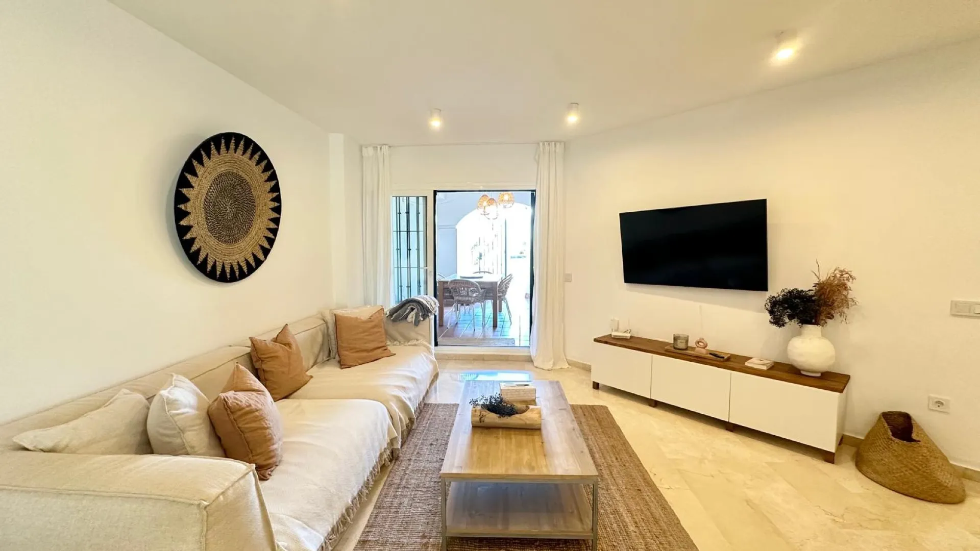 Se vende apartamento planta baja en Las Arenas