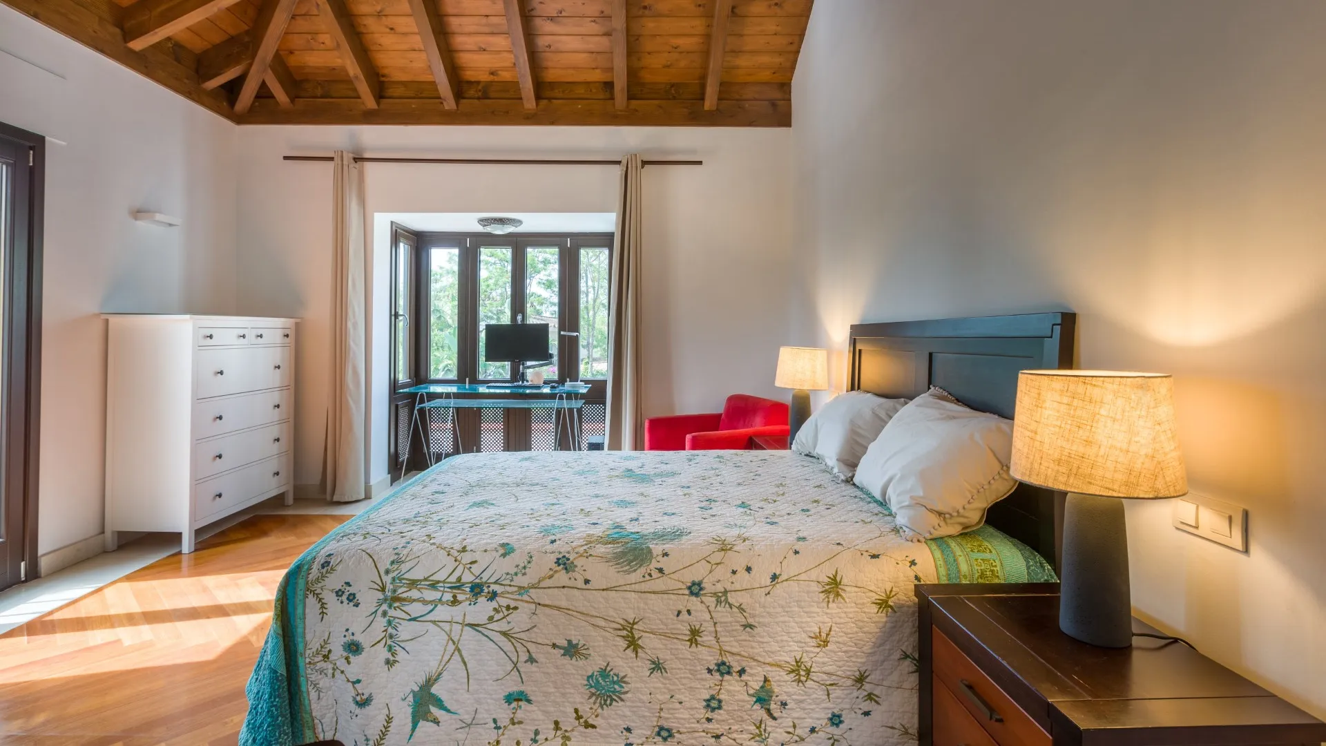 Casasola, villa de 5 dormitorios en venta