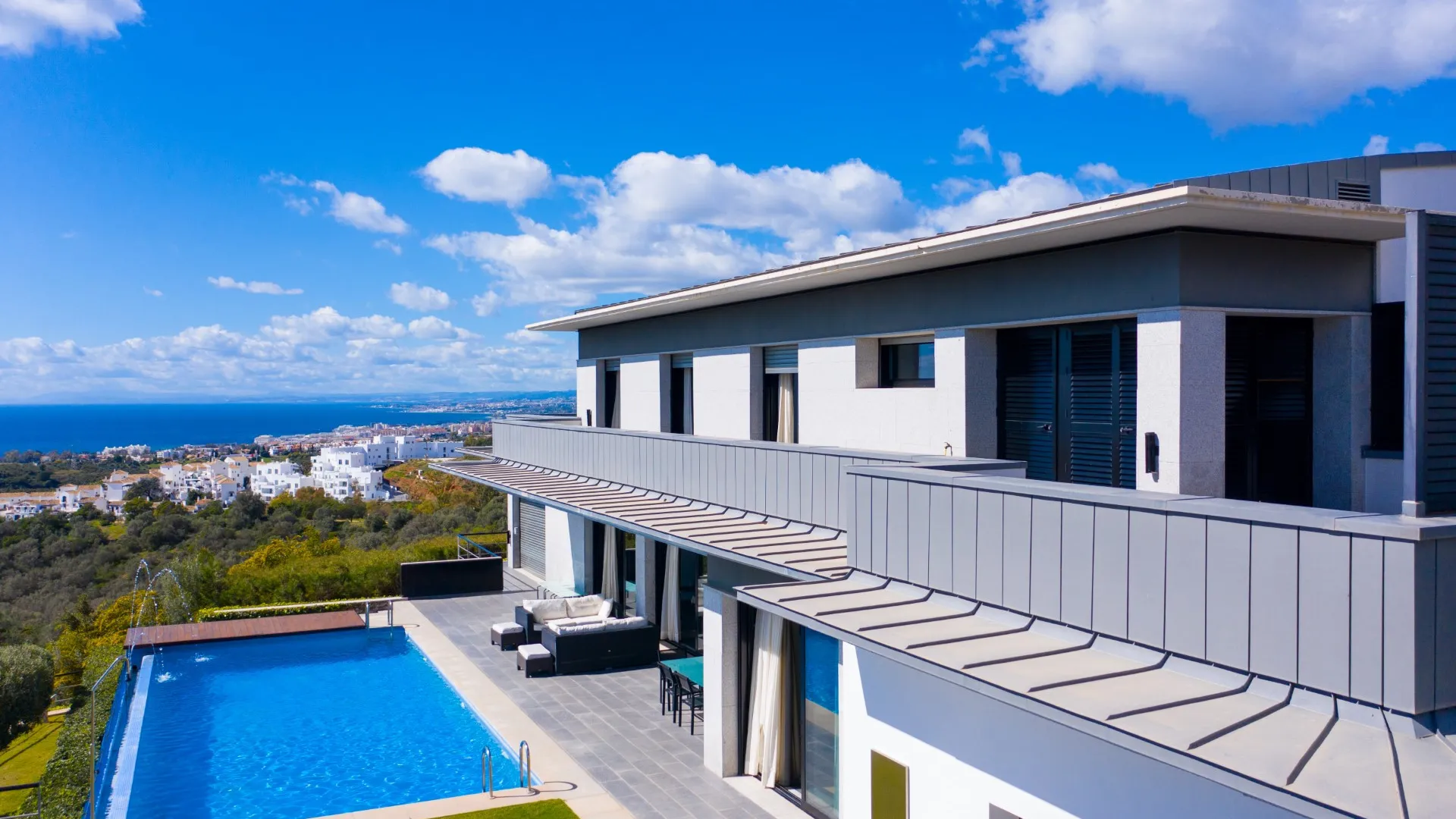 For sale villa in Los Altos de los Monteros