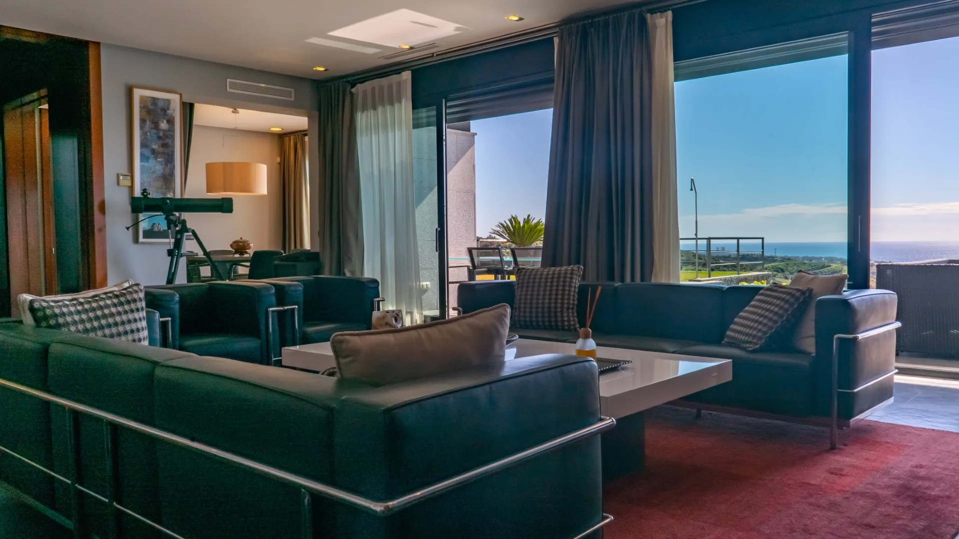 For sale villa in Los Altos de los Monteros